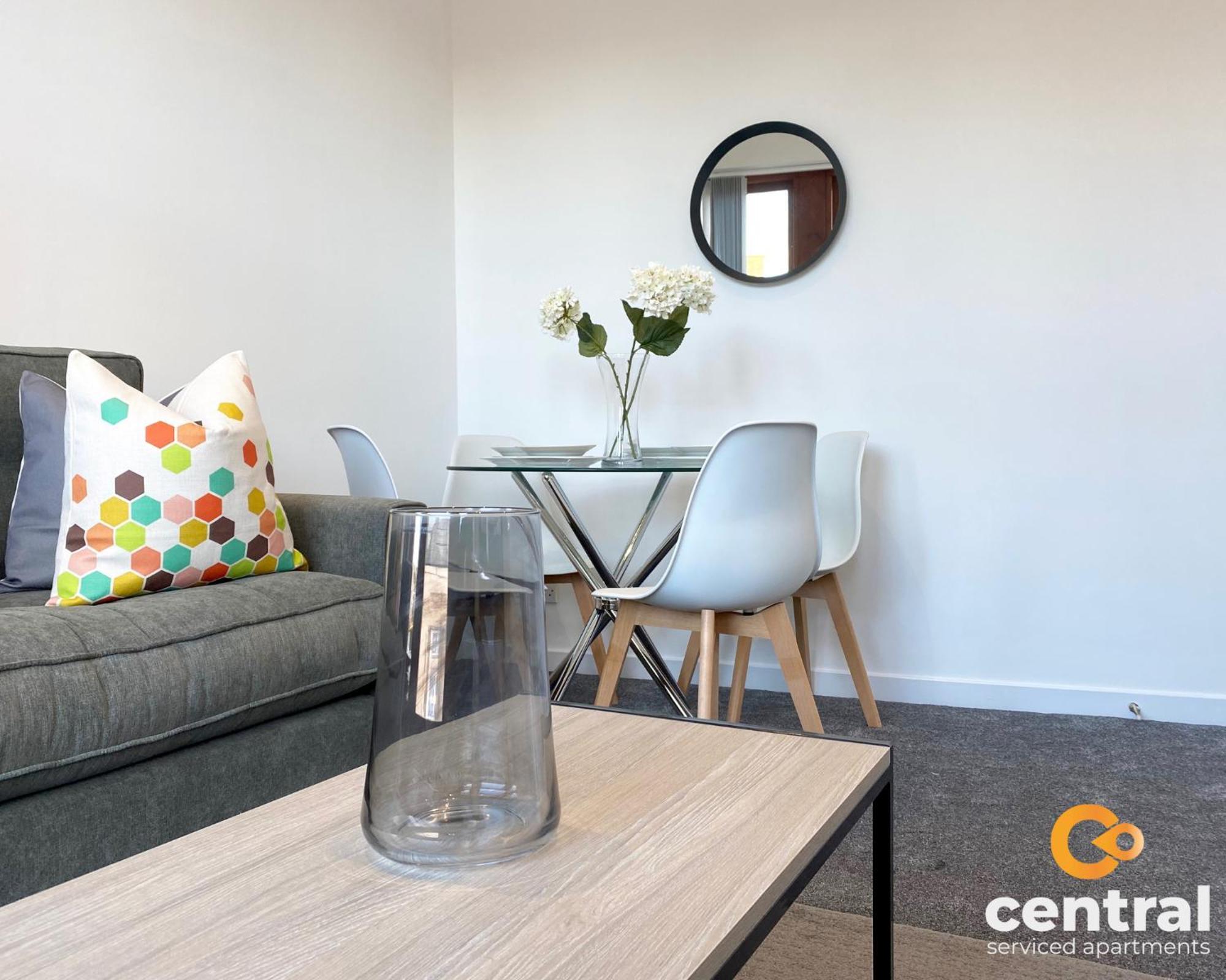 Central Serviced Apartments - Cosy 1 Bedroom - Walk Away From City Quay V&A - Walk To Bus And Train Station - Easy Access To City Centre - Fast Wi-Fi - Fully Equipped - Weekly & Monthly Stay Offers ดันดี ภายนอก รูปภาพ